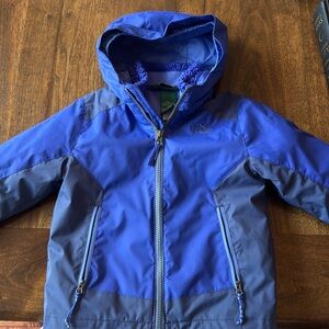 LL Bean 3 in 1 jacket. Outside rain shell with fleece inner layer. 3t.